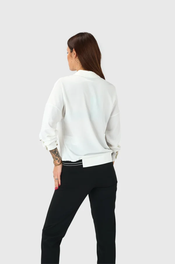 BLUZA IZ KOLEKCIJE POSLOVNI VIDEZ - Image 4
