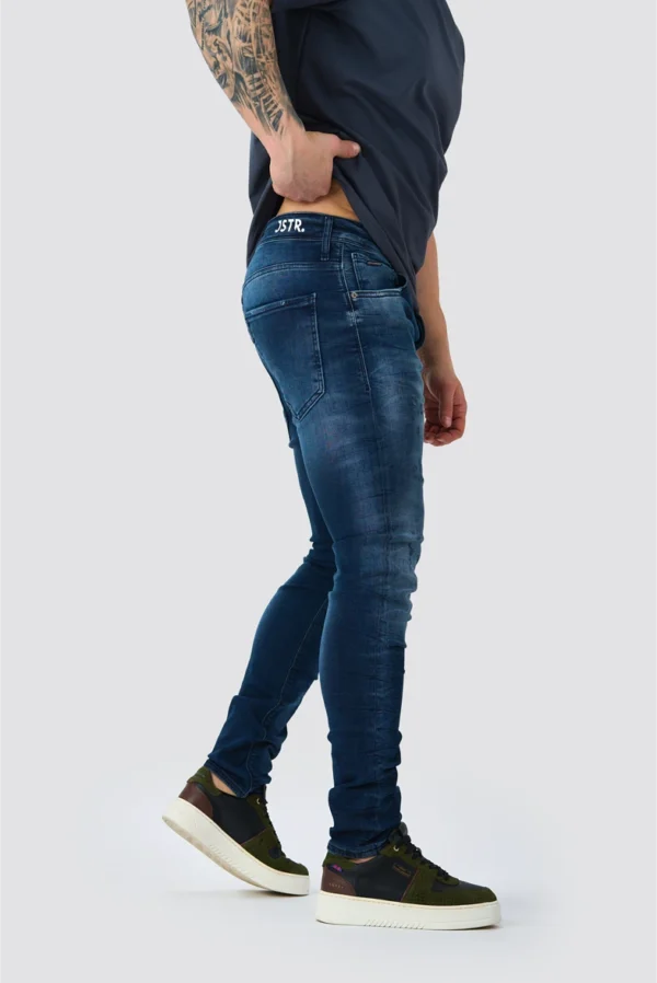 KAVBOJKE LUX STRETCH JEANS Z SPRANIMI DETAJLI - Image 4