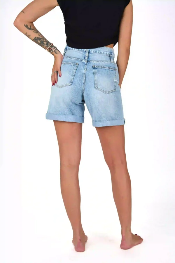 KRATKE JEANS HLAČE Z VIŠJIM PASOM - slika 4